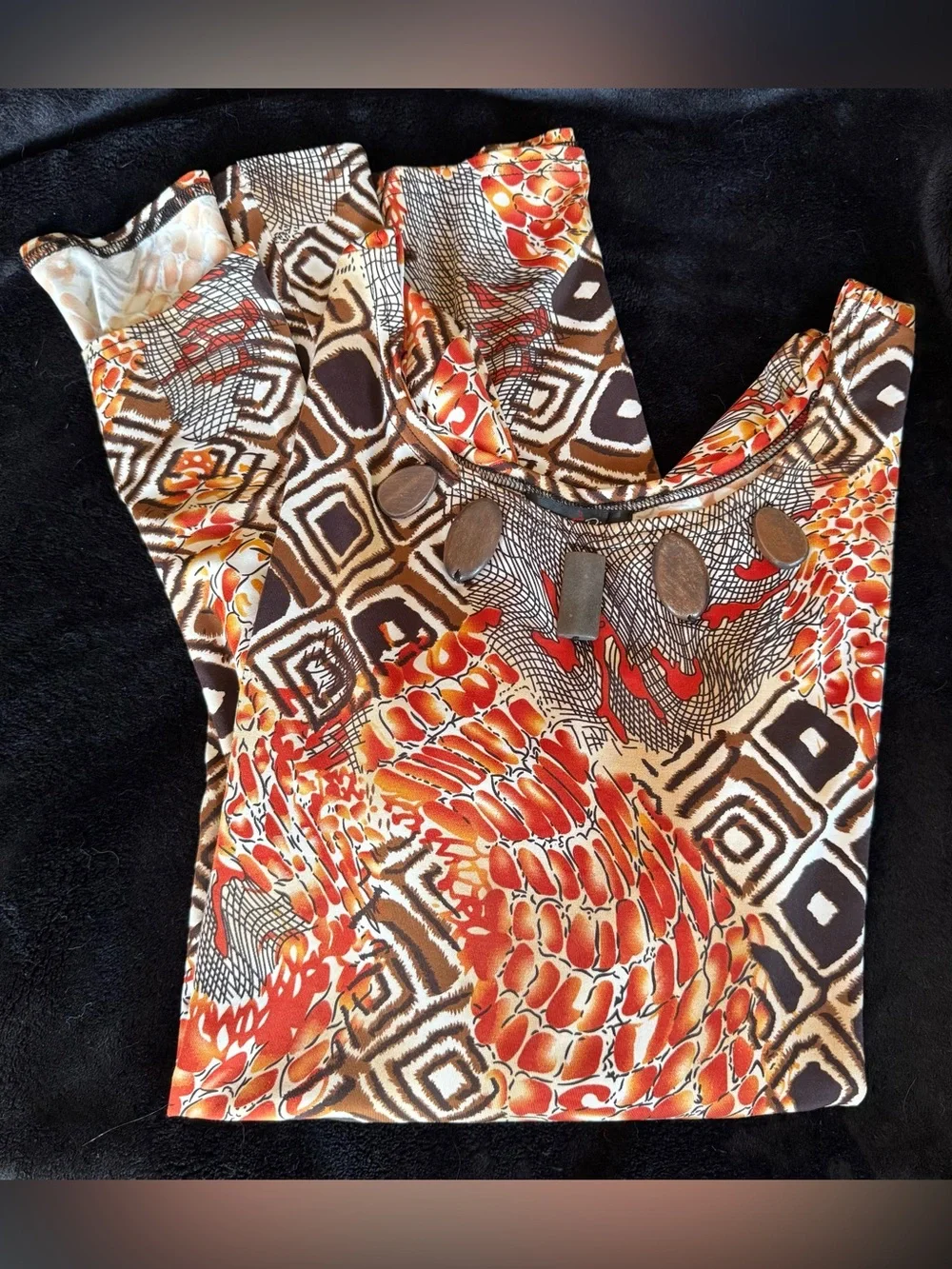 Abstract Geo-Print Tunic Top - Picture 4 of 6